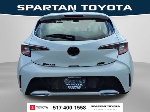Used 2021 Toyota Corolla XSE FWD image 7