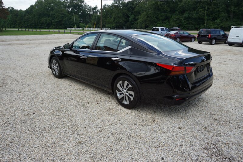 Used 2021 Nissan Altima 2.5 S w/ Driver Assist Package FWD image 6