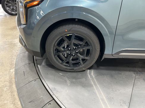 New 2026 Kia Carnival SX Prestige image 34