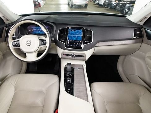 Used 2023 Volvo XC90 B6 Plus w/ Protection Package Premier AWD/4WD image 7