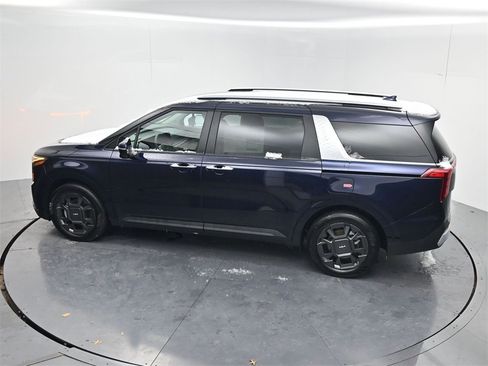 New 2026 Kia Carnival EX image 47
