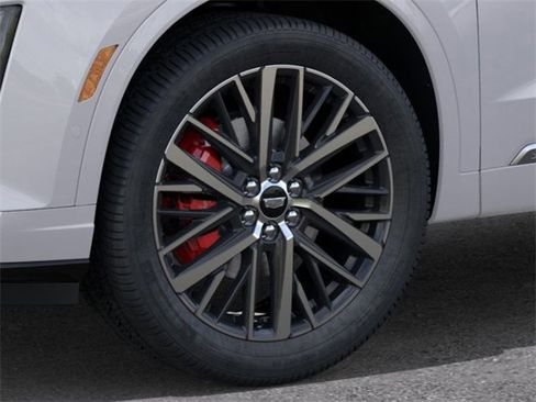 New 2025 Cadillac XT6 Sport w/ Technology Package image 9