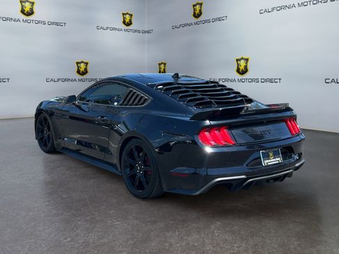 Used 2020 Ford Mustang GT Premium w/ Equipment Group 401A RWD image 3