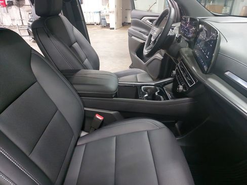 Used 2026 Chevrolet Traverse LT w/ Driver Confidence Package AWD/4WD image 10