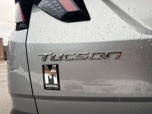 Used 2022 Hyundai Tucson Limited image 10