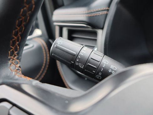 Certified 2023 Ford Expedition Platinum image 18