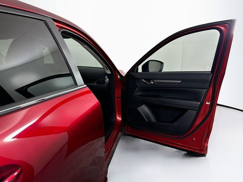 Used 2025 MAZDA CX-5 AWD 2.5 S w/ Preferred Package image 34