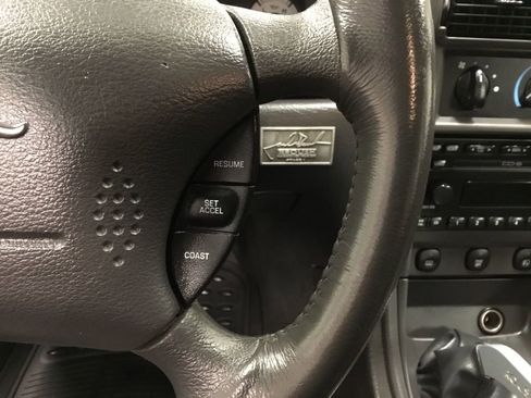 Used 2002 Ford Mustang GT image 40