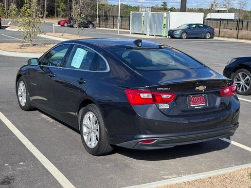 Used 2023 Chevrolet Malibu LT w/ Driver Confidence Package image 5