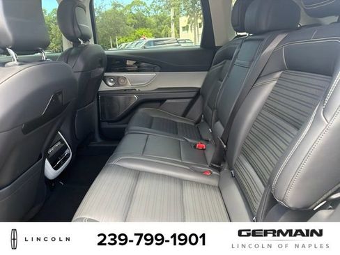 Used 2024 Lincoln Nautilus Reserve w/ Equipment Group 203A AWD/4WD image 13