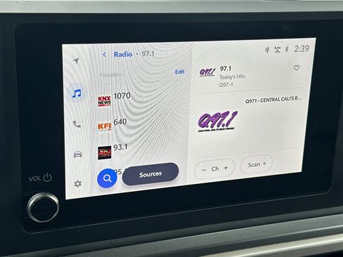 Used 2024 Toyota Tacoma TRD Sport image 17