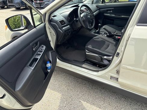 Used 2014 Subaru Crosstrek 2.0i Premium AWD/4WD image 14