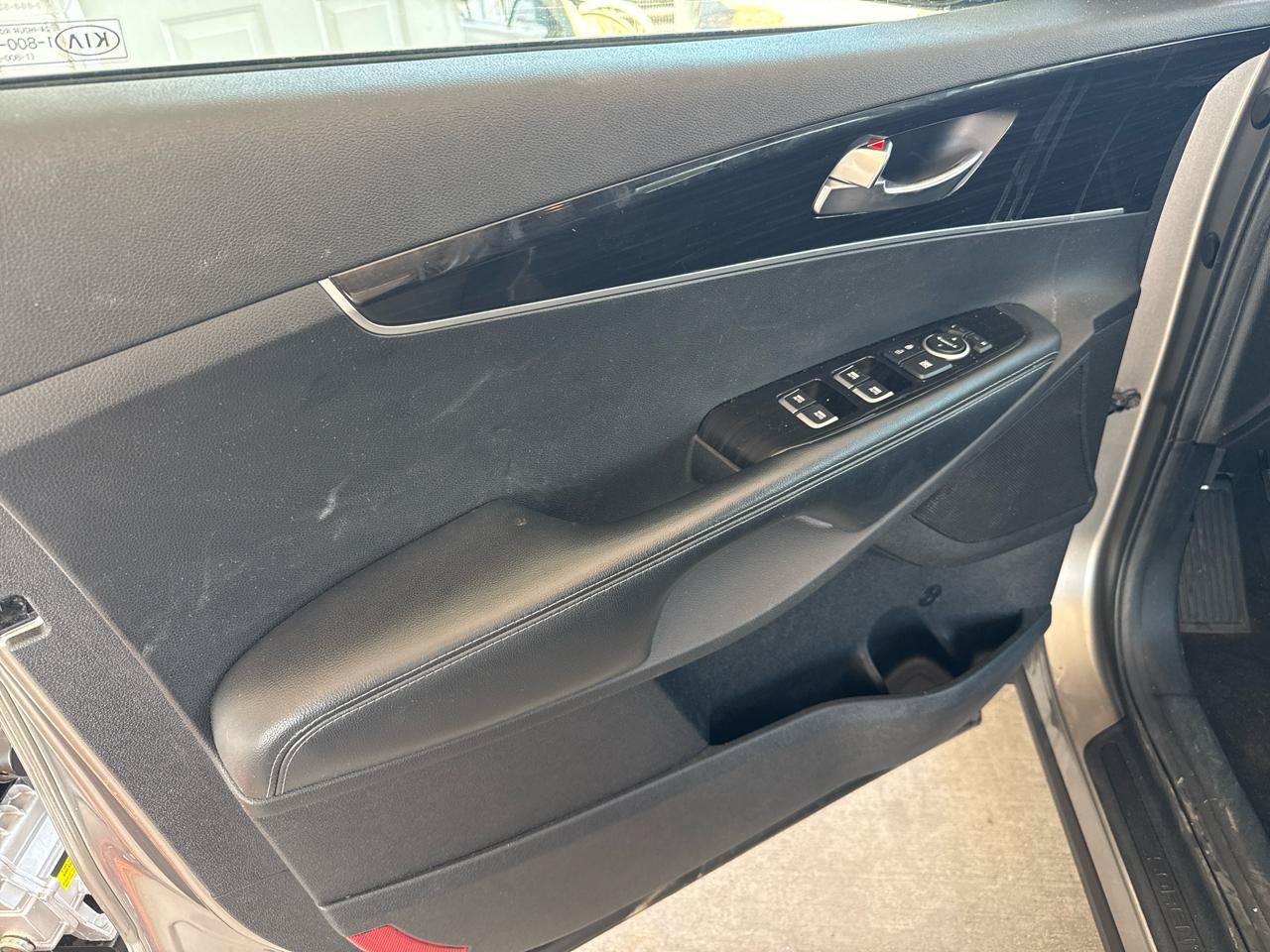 Used 2019 Kia Sorento AWD w/ LX Convenience Package image 19