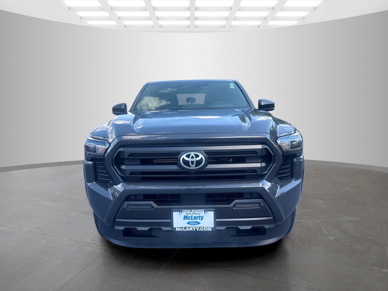 Used 2024 Toyota Tacoma SR RWD image 8