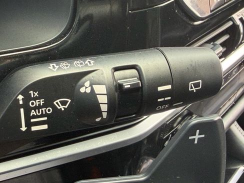 Used 2025 Nissan Pathfinder Platinum w/ Cargo Package FWD image 32