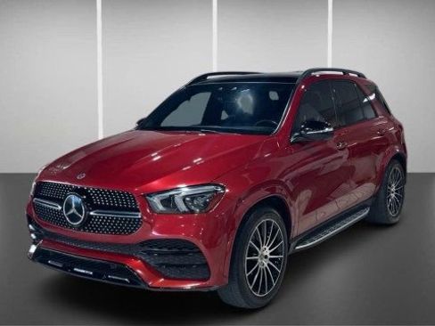 Used 2022 Mercedes-Benz GLE 350 4MATIC w/ AMG Line Exterior image 3