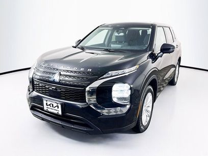 Used 2024 Mitsubishi Outlander ES