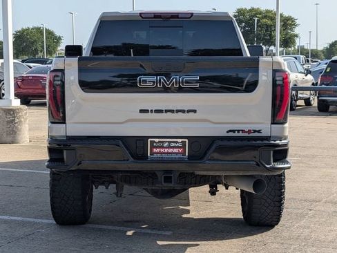 Used 2026 GMC Sierra 2500 AT4X AWD/4WD image 5