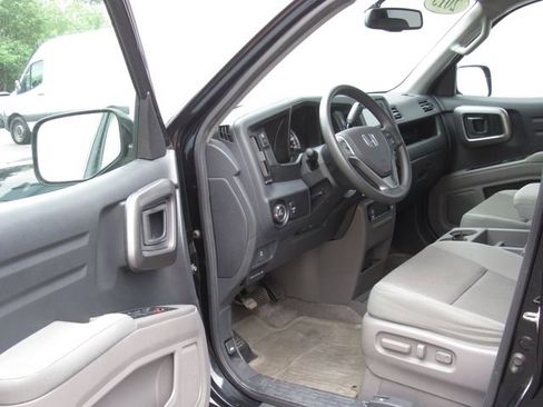 Used 2013 Honda Ridgeline RTS image 11