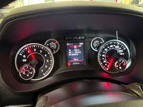 Certified 2025 RAM 2500 Big Horn AWD/4WD image 43