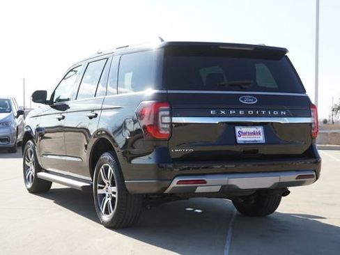 Used 2024 Ford Expedition Limited image 7