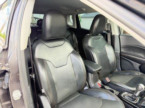 Used 2020 Jeep Compass Limited AWD/4WD image 41
