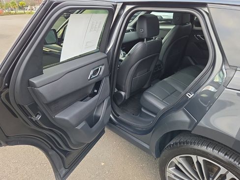 Used 2025 Land Rover Range Rover Velar Dynamic SE image 15