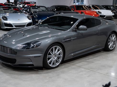 Used 2010 Aston Martin DBS image 2