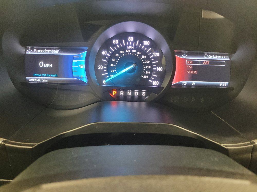 Used 2017 Ford Edge SEL w/ Equipment Group 201A AWD/4WD image 23