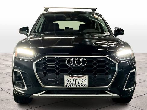 Certified 2025 Audi Q5 2.0T Premium Plus w/ Premium Plus Package image 3