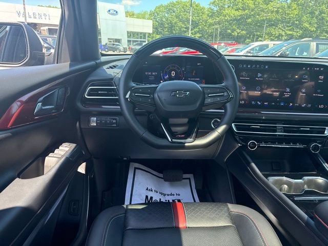 Used 2024 Chevrolet Traverse RS w/ LPO, Floor Liner Package AWD/4WD image 14