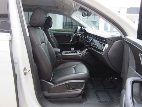 Used 2023 Audi Q7 2.0T Premium Plus w/ Premium Plus Package image 22
