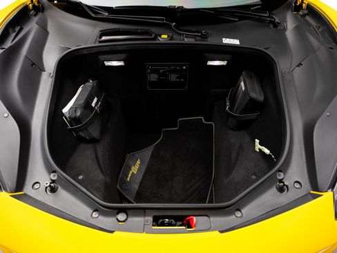 Used 2017 Ferrari 488 Spider RWD image 57