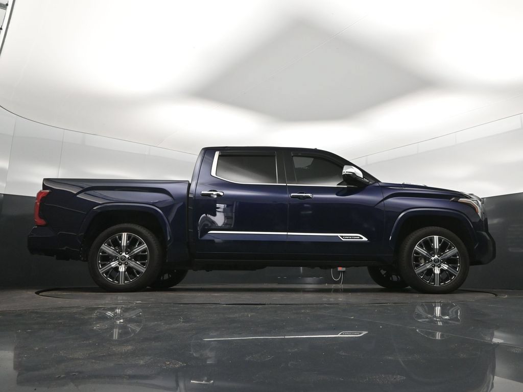 Used 2022 Toyota Tundra Capstone AWD/4WD image 44