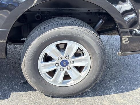 Used 2017 Ford F150 XLT RWD image 10