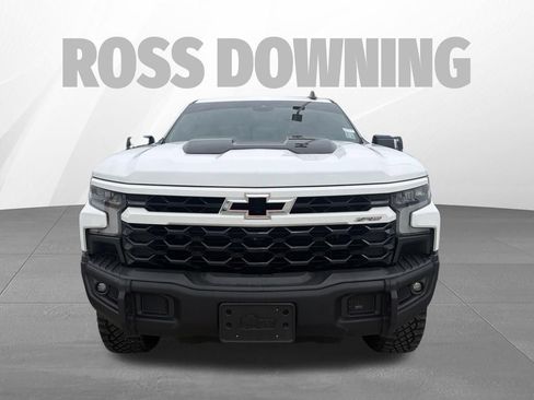 Used 2023 Chevrolet Silverado 1500 ZR2 w/ ZR2 Bison Edition AWD/4WD image 2