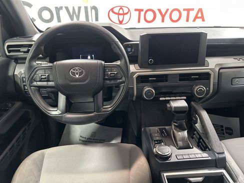 Used 2024 Toyota Tacoma SR5 AWD/4WD image 19