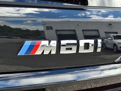 Used 2025 BMW X7 M60i AWD/4WD image 34
