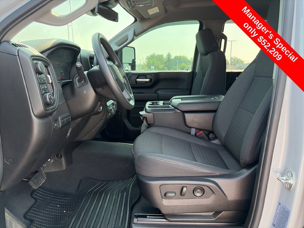 Used 2025 Chevrolet Silverado 2500 Custom w/ Custom Value Package AWD/4WD image 13