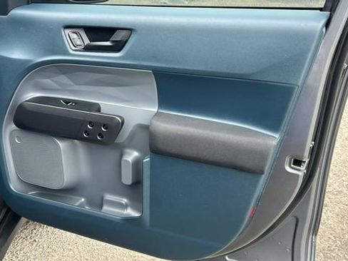 Certified 2025 Ford Maverick XL w/ Equipment Group 102A image 10