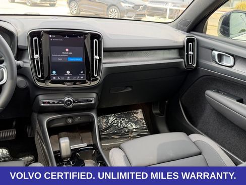 Certified 2023 Volvo C40 Recharge Core AWD/4WD image 14