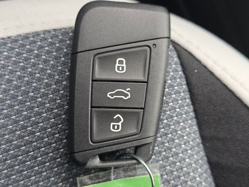 New 2026 Volkswagen Taos S image 27