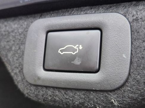 Used 2020 Lexus ES 350 w/ Premium Package FWD image 17