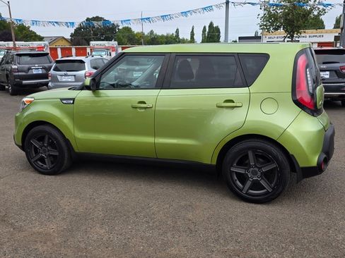 Used 2016 Kia Soul image 25