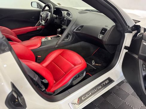 Used 2016 Chevrolet Corvette Stingray Convertible w/ 2LT Preferred Equipment Group RWD image 26
