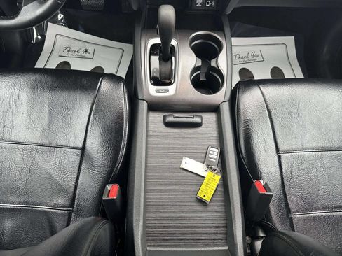 Used 2017 Honda Ridgeline RTL-T image 18