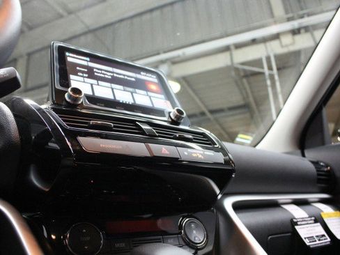 New 2026 Mitsubishi Eclipse Cross LE image 14