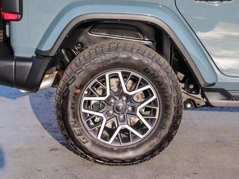 New 2026 Jeep Wrangler Unlimited Sahara AWD/4WD image 12