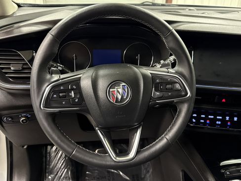 Used 2023 Buick Envision Preferred image 7