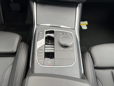 Used 2025 BMW 330i Sedan RWD image 27